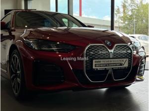 BMW i4 eDrive40 Navi Tempom.aktiv Bluetooth PDC MP3 Schn.