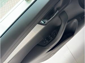 Skoda Karoq *SOFORT VERFÜGBAR* 1.5 TSI DSG Balance ACC AHK Navi PDC