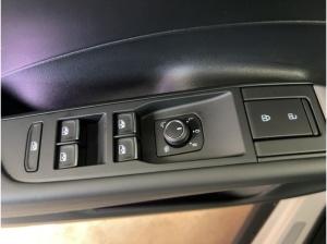 Volkswagen T-Roc R-Line 1.5 l eTSI DSG AKTIONSPREIS