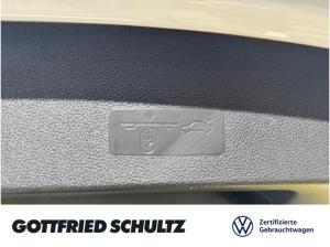 Volkswagen T-Roc GOAL TSI NAVI SITZHEIZUNG EINPARKHILFE LED