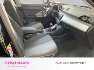 Audi Q3 35 TFSI advanced LED Navi Tel.-Vorb. CarPlay DAB Rückfahrkam. SHZ Temp El. Heckklappe