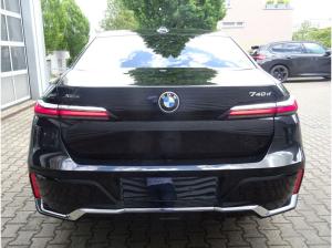 BMW 740 d *Vorführwange 07/26-01/27* inkl. Wartung & Winterräder*