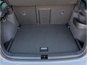 Skoda Karoq Sportline 2,0 TDI 110 kW DSG 4x4 *GEWERBE*SOFORT* l DSG l NAVI l AHK l SHZ l ACC l KESSY lMATRIX l