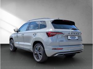 Skoda Karoq Sportline 2,0 TDI 110 kW DSG 4x4 *PRIVAT*SOFORT* l DSG l NAVI l AHK l SHZ l ACC l KESSY lMATRIX l