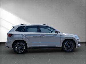 Skoda Karoq Sportline 2,0 TDI 110 kW DSG 4x4 *PRIVAT*SOFORT* l DSG l NAVI l AHK l SHZ l ACC l KESSY lMATRIX l