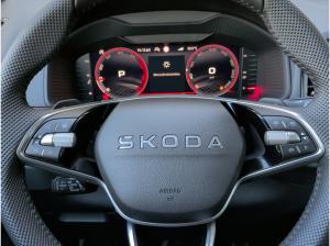 Skoda Karoq Sportline 2,0 TDI 110 kW DSG 4x4 *PRIVAT*SOFORT* l DSG l NAVI l AHK l SHZ l ACC l KESSY lMATRIX l