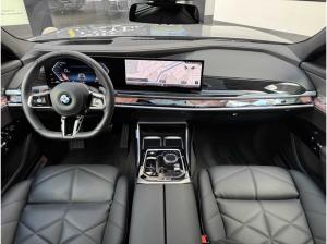 BMW 740 740d xDrive M Sport SkyLounge DA/PA Prof B&W AHK