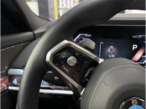 BMW 740 740d xDrive M Sport SkyLounge DA/PA Prof B&W AHK