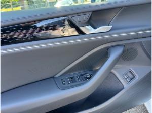 Volkswagen Passat Business 1.5 eHybrid DSG 360° HUD ACC IQ.Drive Navi