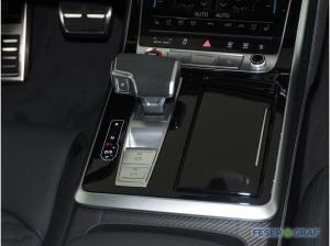 Audi RS Q8 SUV performance tiptronic