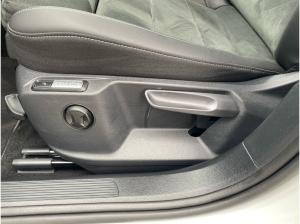 Volkswagen T-Roc 1.5 TSI R-Line DSG AHK Navi ACC LED+ RFK