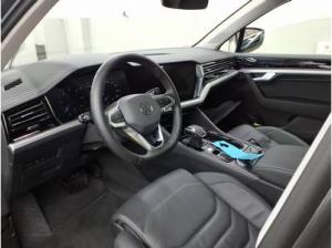 Volkswagen Touareg Elegance 4Motion 3.0 TDI - HD-Matrix PDC SHZ AHK Rear View  IQ.Drive CarPlay LM
