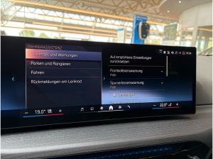 BMW i4 eDrive40 M Pro HuD DA Prof Lenkradheizung H/K