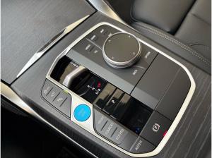 BMW i4 eDrive40 M Pro HuD DA Prof Lenkradheizung H/K