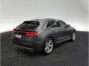 Audi SQ8 TFSI tiptr. HUD AHK STDHZG MATRIX RFK PANO