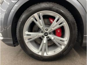 Audi SQ8 TFSI tiptr. HUD AHK STDHZG MATRIX RFK PANO