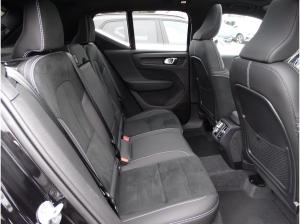 Volvo XC40 B4 Plus Black Edition