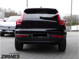 Volvo XC40 B4 Plus Black Edition