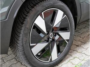 Volvo EX40 Single Motor Extended Range Plus *LAGERAKTION*