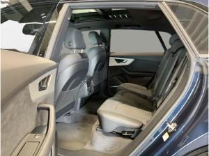 Audi Q8 TFSI e quattro S line business tiptronic Neupreis 118.295.-