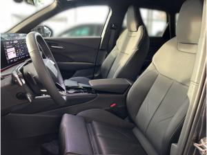 Audi Q3 SUV e-hybrid S tronic S Line,Kam.,ACC