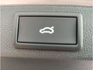 Skoda Karoq Sportline 2.0 TDI DSG 4x4 AHK NAVI LED