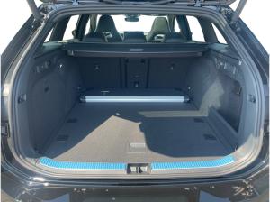 Volkswagen Passat Variant R-Line TDI DSG 4Motion|AHK|NAVI|