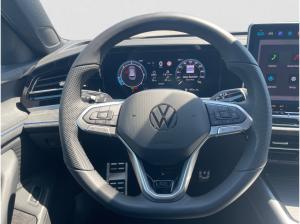 Volkswagen Passat Variant R-Line TDI DSG 4Motion|AHK|NAVI|