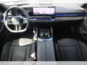 BMW 520 d xDrive Touring M-Sport/360°/ACC/Head-Up/AHK/pano./M-Sitze/B&W/Standhzg.