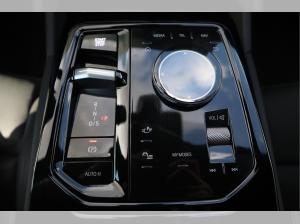 BMW 520 d xDrive Touring M-Sport/360°/ACC/Head-Up/AHK/pano./M-Sitze/B&W/Standhzg.