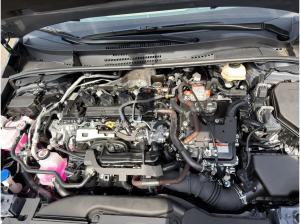 Toyota Corolla Touring Sports Lounge 2,0-l-Hybrid 18''ALU+MATRIX+HUD AKTION