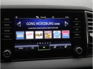 Skoda Karoq Clever 1.5 TSI DSG / SmartLink, LED, SHZ