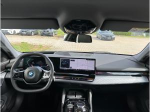 BMW 550 550e xDrive Lim. SitzLüft Finanzierung ab 2,49%