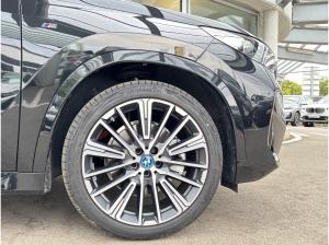 BMW iX1 xDrive30 M-Sport AHK Finanzierung ab 0,49