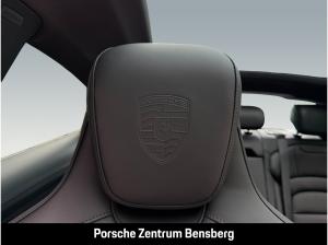 Porsche Taycan 4 Black Edition