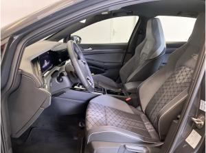 Volkswagen Golf VIII 1.5 eTSI R-Line *ACC*DSG*SHZ*APP*