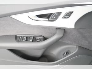 Audi SQ7 SUV TFSI quattro | AHK | +Winterräder