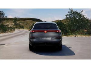 Volkswagen T-Roc R-Line 1.5 l eTSI OPF 7-Ga