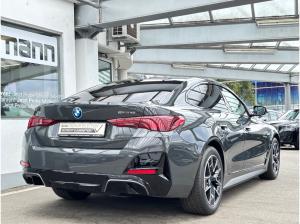 BMW i4 eDrive40 GC M-Sport HiFi Finanzierung ab 0,49%