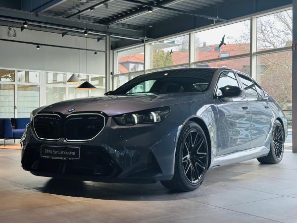BMW M5 Limousine SOFORT VERFÜGBAR