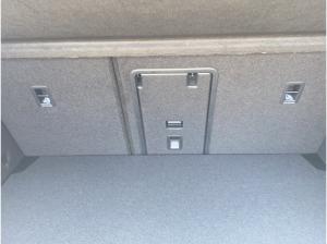 Volkswagen Golf 2,0 l TSI DSG GTI AHK+Climatronic+BlackStyle+Kamera+ACC