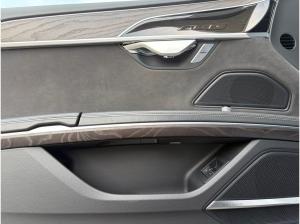 Audi A8 60 TFSIe QUATTRO+WINTERRÄDER+PANORAMA+LASERLICHT+