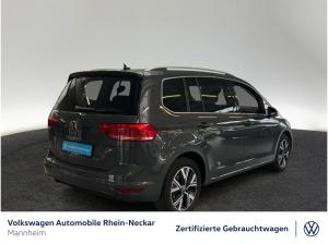 Volkswagen Touran 1.5 TSI Highline Navi AHK Pano uvm