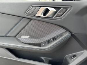 BMW 120 M-Sportpaket AHK/Memory Finanzierung ab 0,49%