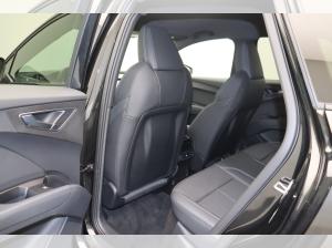 Audi Q4 e-tron 45 e-tron quattro S line Matrix Navi