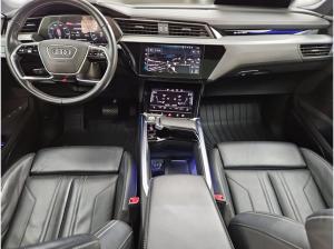 Audi e-tron S-Line