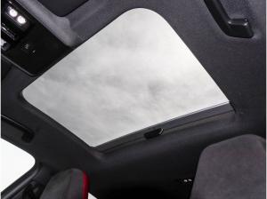 Volkswagen Golf VIII 2.0 TSI GTI Clubsport Harman HuD Kamera Pano