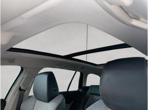 Skoda Octavia Combi 2.0 TDI DSG Selection Lodge Pano m. 1000,- € Wechselprämie