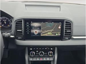 Skoda Karoq 1.5 TSI ACT Selection SpurH AHK ACC LED PDC