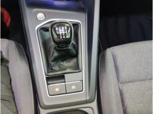 Volkswagen Golf Life 1.5 TSI AHK/LED/Standhz/RFKam/10.30Garantie